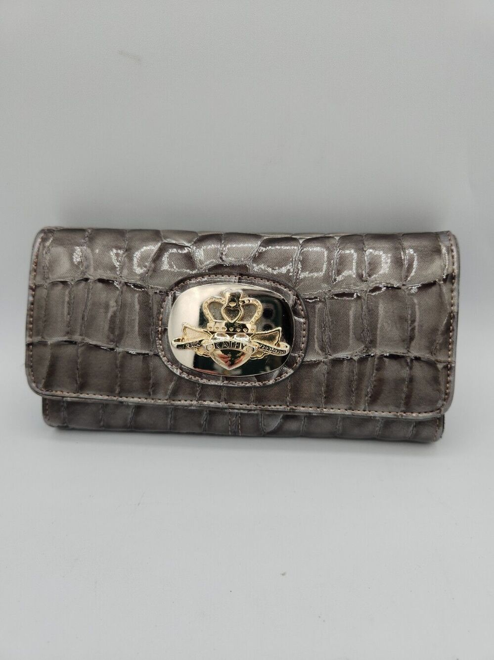 Kathy Van Zealand Gray Vegan Alligator Pattern Clutch Wallet
